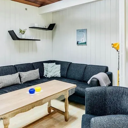 Ve464-vejers-strand-gulspurvevej-10