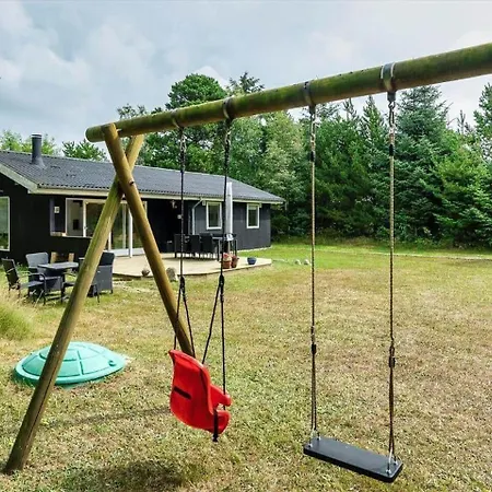 Ve464-vejers-strand-gulspurvevej-10 *