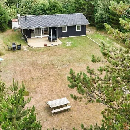 Ve464-vejers-strand-gulspurvevej-10 *