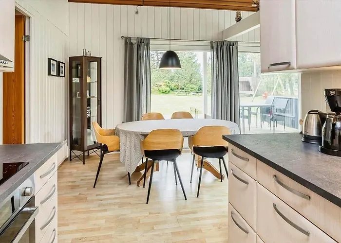 Ve464-vejers-strand-gulspurvevej-10 * Vejers Strand