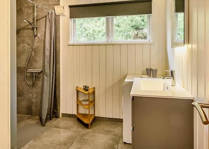 Ve464-vejers-strand-gulspurvevej-10 *