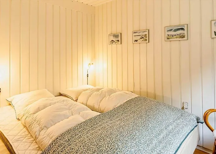 Ve464-vejers-strand-gulspurvevej-10 * Vejers Strand